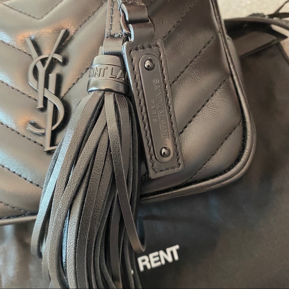 SOLD Authentic New Saint Laurent calfskin belt bag - Picture 4 of 8